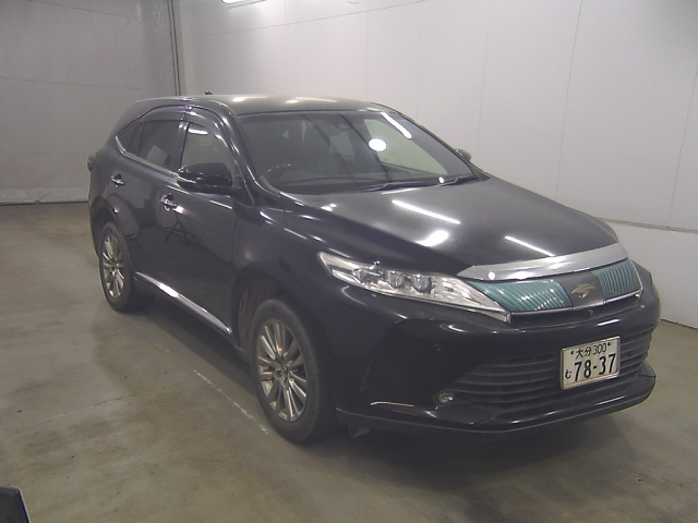 TOYOTA HARRIER — фото