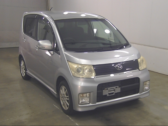 DAIHATSU MOVE — фото