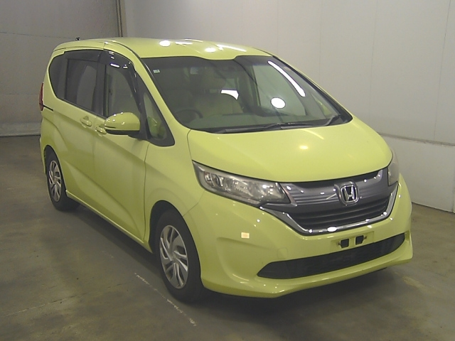 HONDA FREED — фото