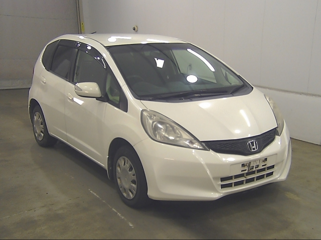 HONDA FIT — фото