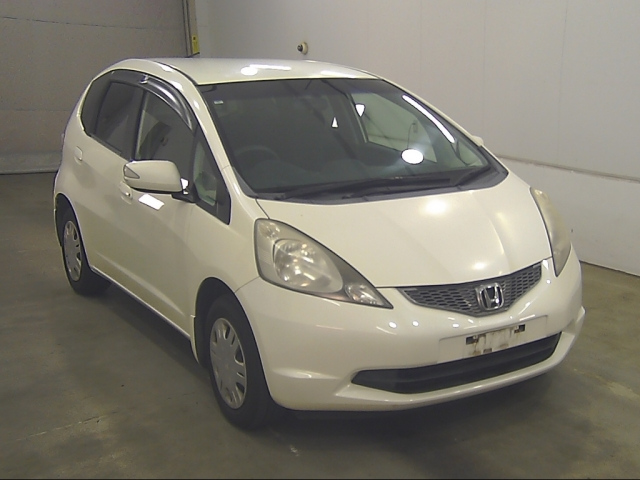 HONDA FIT — фото