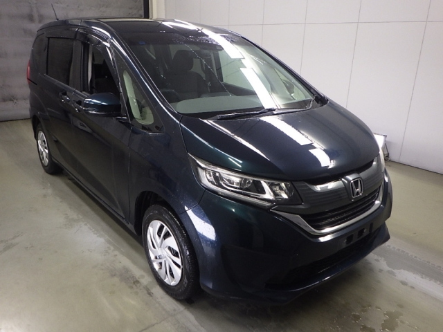 HONDA FREED — фото