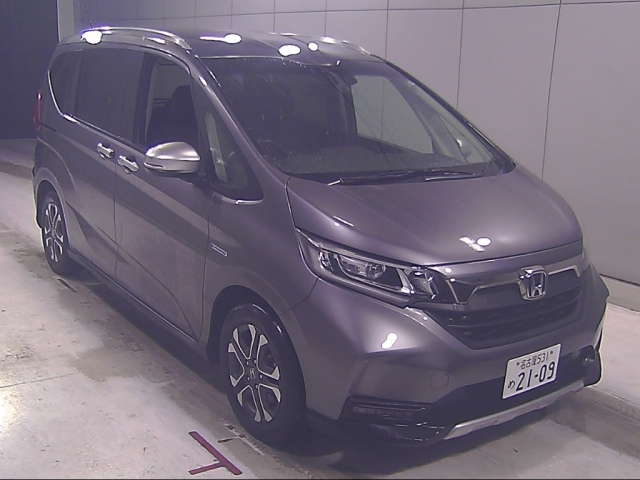 HONDA FREED — фото