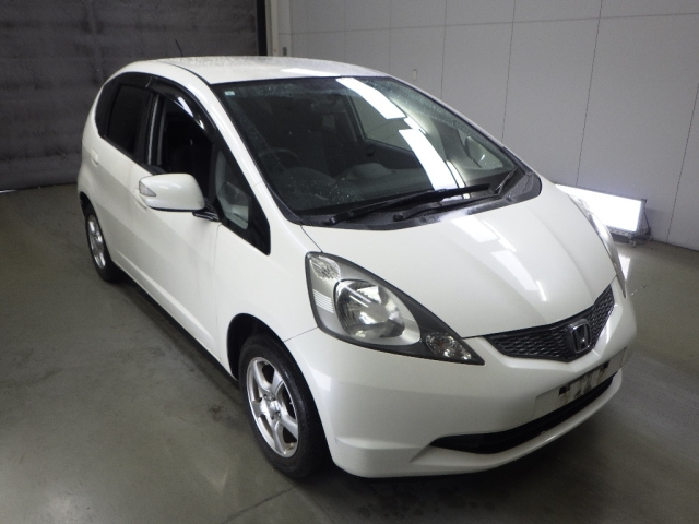 HONDA FIT — фото