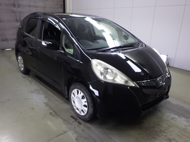 HONDA FIT — фото