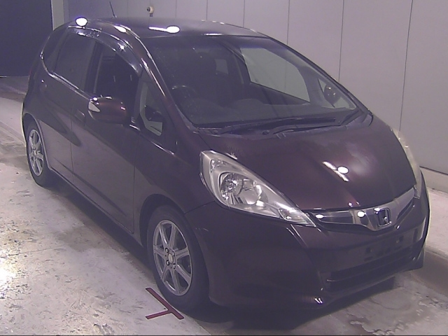 HONDA FIT — фото