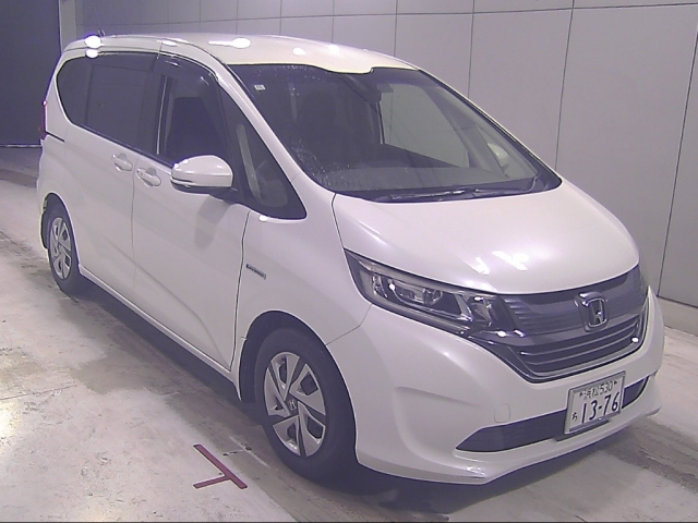 HONDA FREED — фото