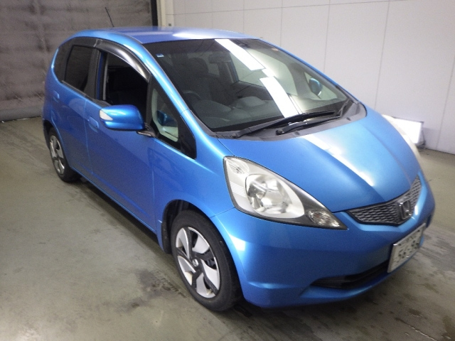 HONDA FIT — фото