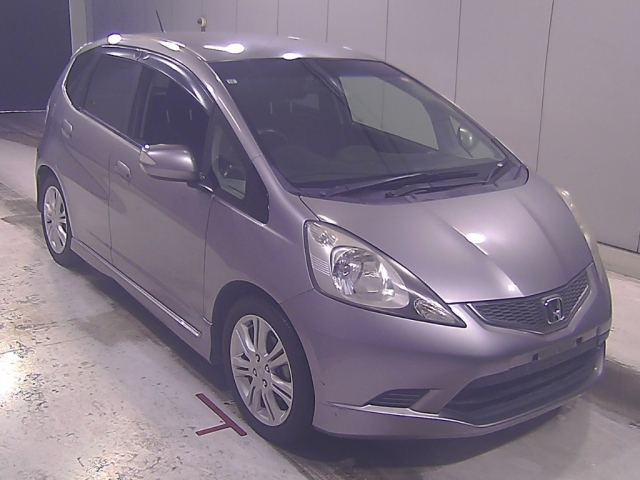 HONDA FIT — фото
