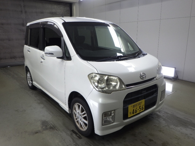 DAIHATSU TANTO EXE