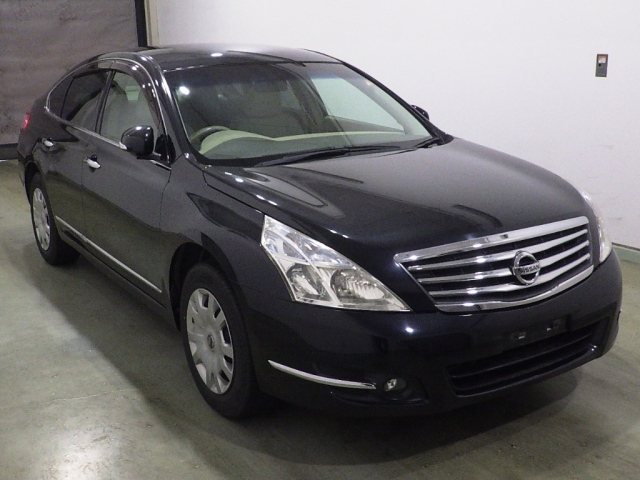 NISSAN TEANA