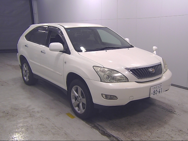 TOYOTA HARRIER — фото