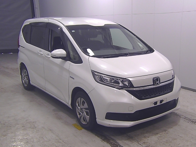 HONDA FREED — фото