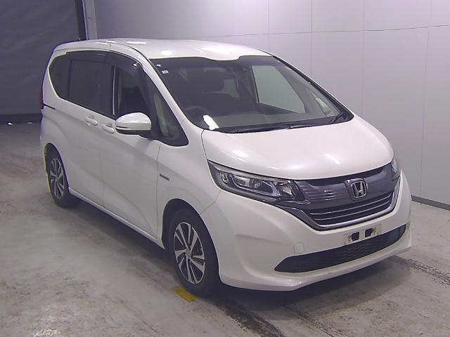 HONDA FREED — фото