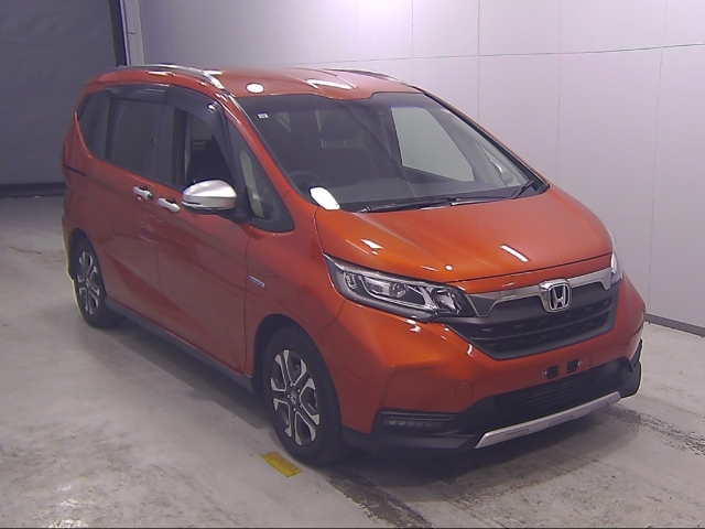 HONDA FREED — фото