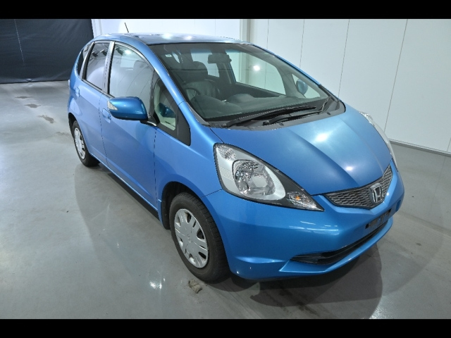 HONDA FIT — фото