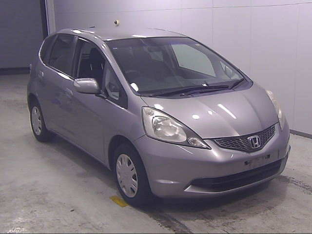 HONDA FIT — фото