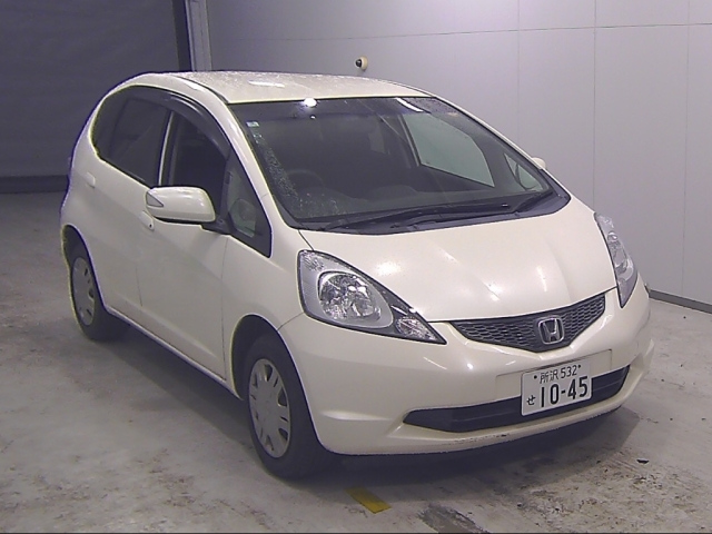 HONDA FIT — фото
