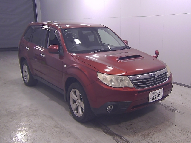 SUBARU FORESTER — фото