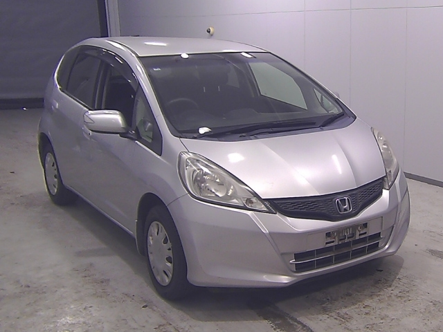HONDA FIT — фото