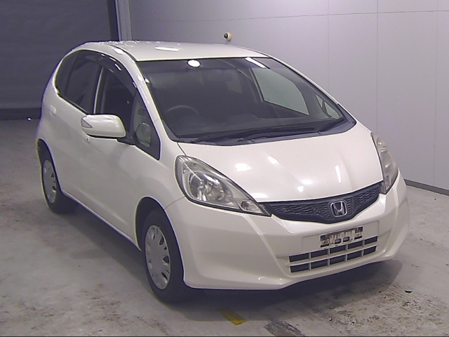 HONDA FIT — фото