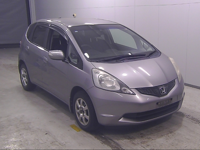 HONDA FIT — фото