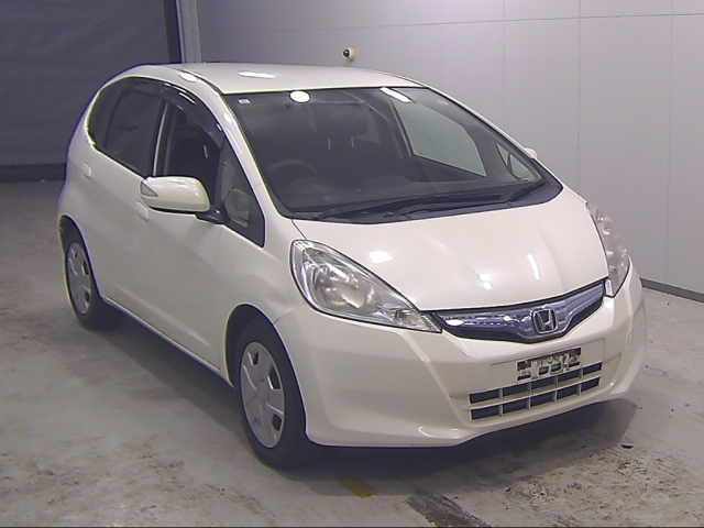 HONDA FIT — фото