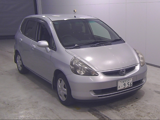HONDA FIT — фото