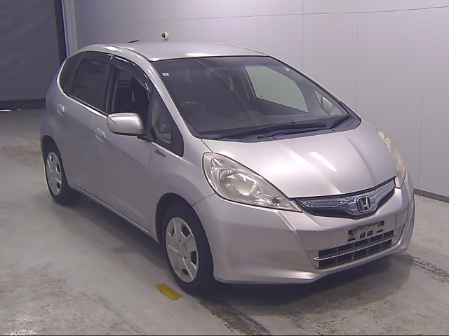 HONDA FIT — фото