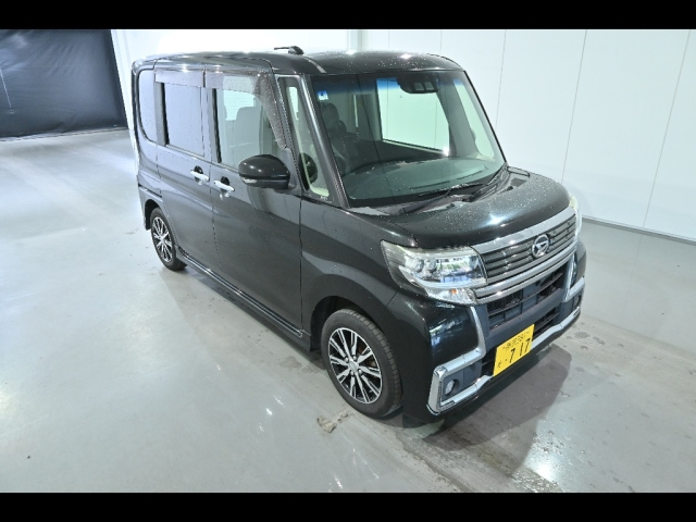 DAIHATSU TANTO — фото