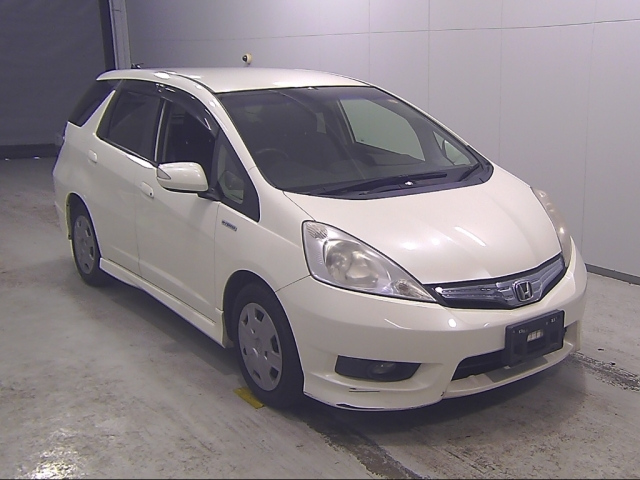 HONDA FIT SHUTTLE