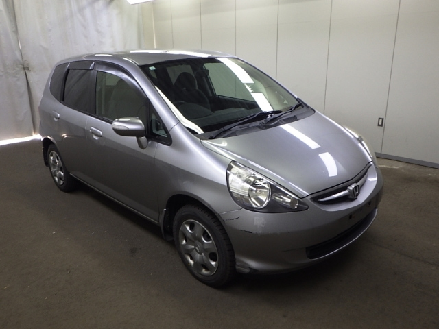 HONDA FIT — фото
