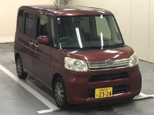 DAIHATSU TANTO — фото