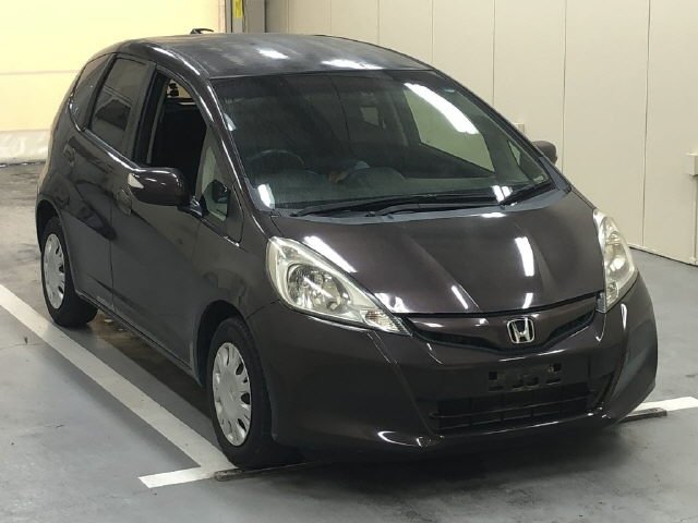 HONDA FIT — фото
