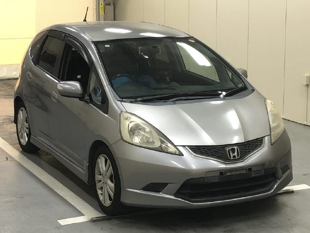 HONDA FIT — фото