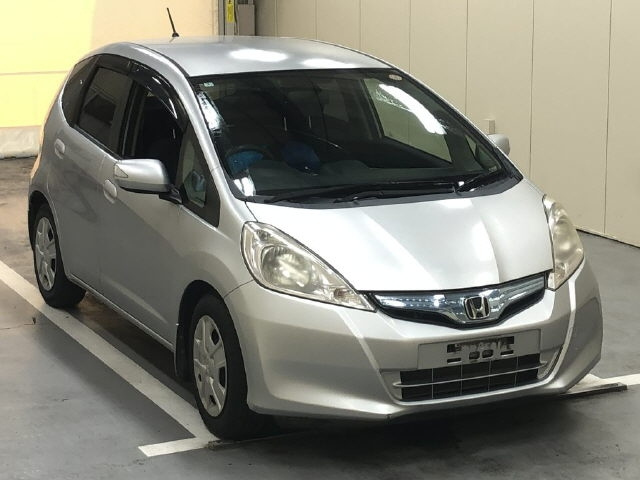 HONDA FIT — фото