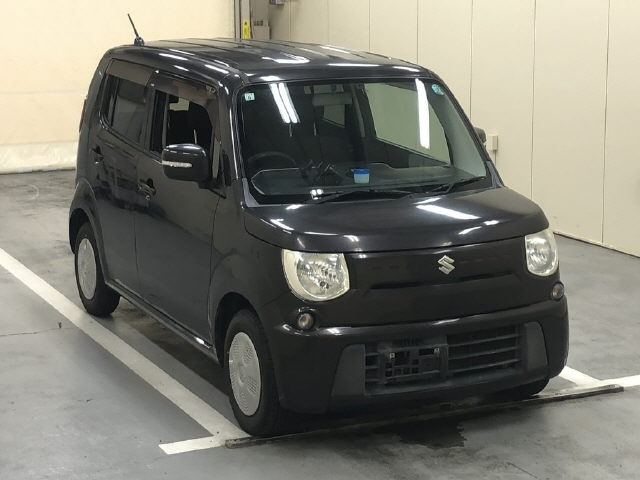 SUZUKI MRWAGON