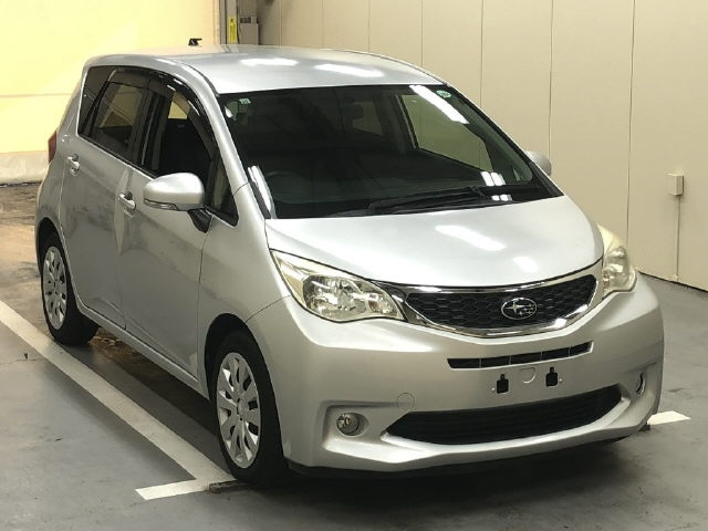 SUBARU TREZIA