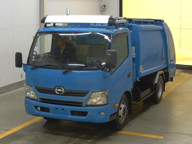 HINO DUTRO — фото