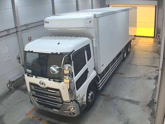 NISSAN UD SERIES