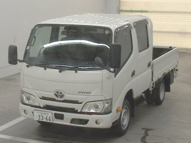 TOYOTA DYNA