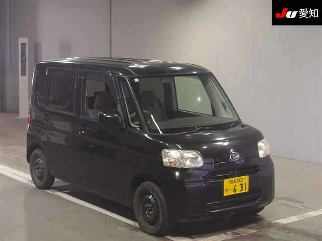 DAIHATSU TANTO — фото