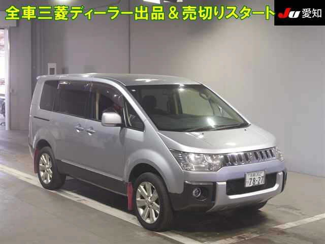 MITSUBISHI DELICA D5