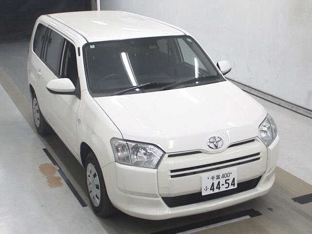 TOYOTA PROBOX — фото