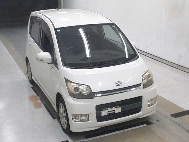 DAIHATSU MOVE — фото
