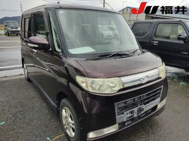 DAIHATSU TANTO — фото
