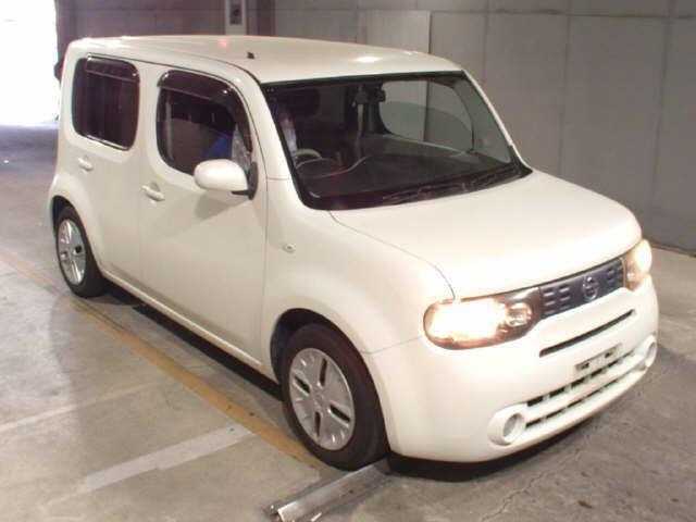 NISSAN CUBE — фото