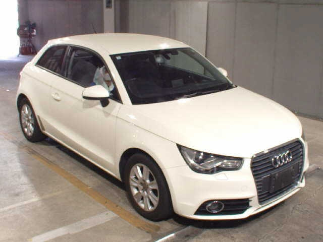 AUDI A1 — фото