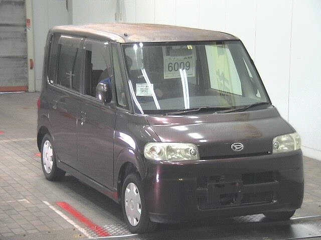 DAIHATSU TANTO — фото