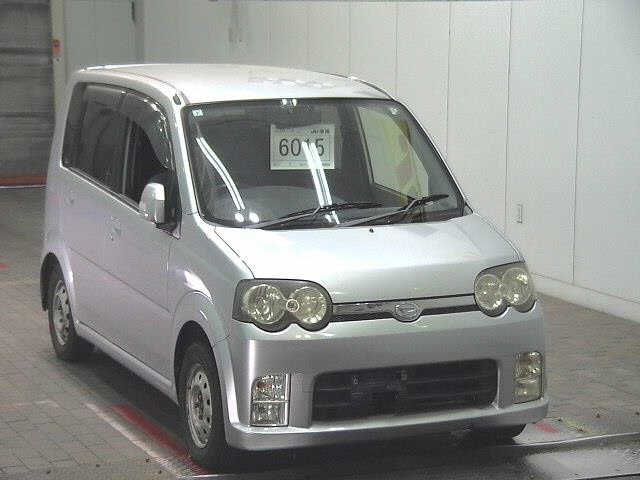 DAIHATSU MOVE — фото